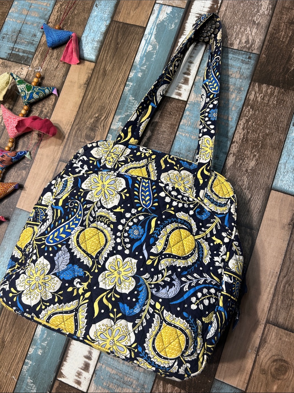 Vera Bradley big blue purse
